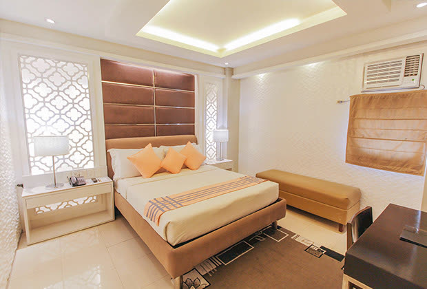 Emperor Suite