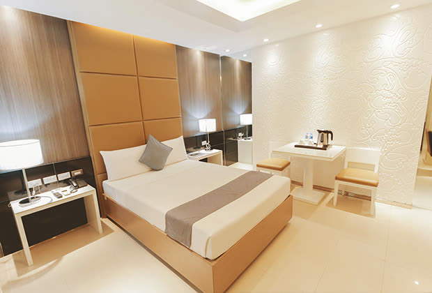 Premier Room